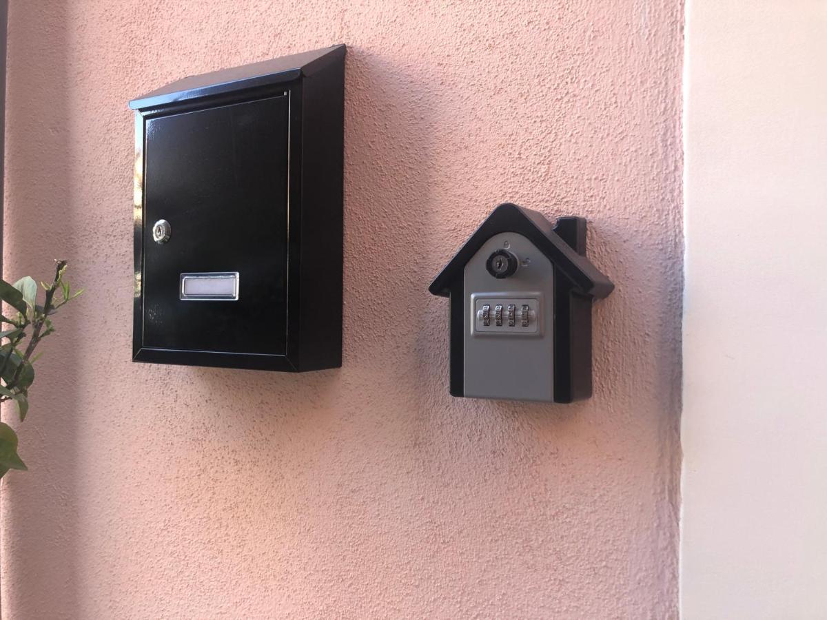 La Casa Di Karola Apartment คาตาเนีย ภายนอก รูปภาพ