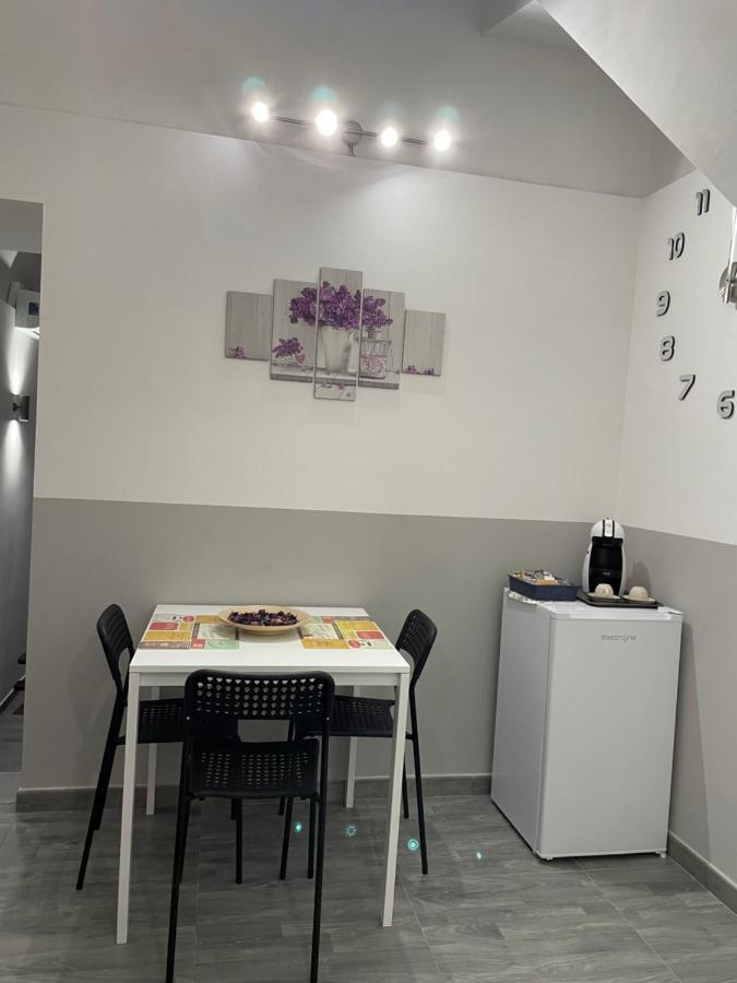 La Casa Di Karola Apartment คาตาเนีย ภายนอก รูปภาพ