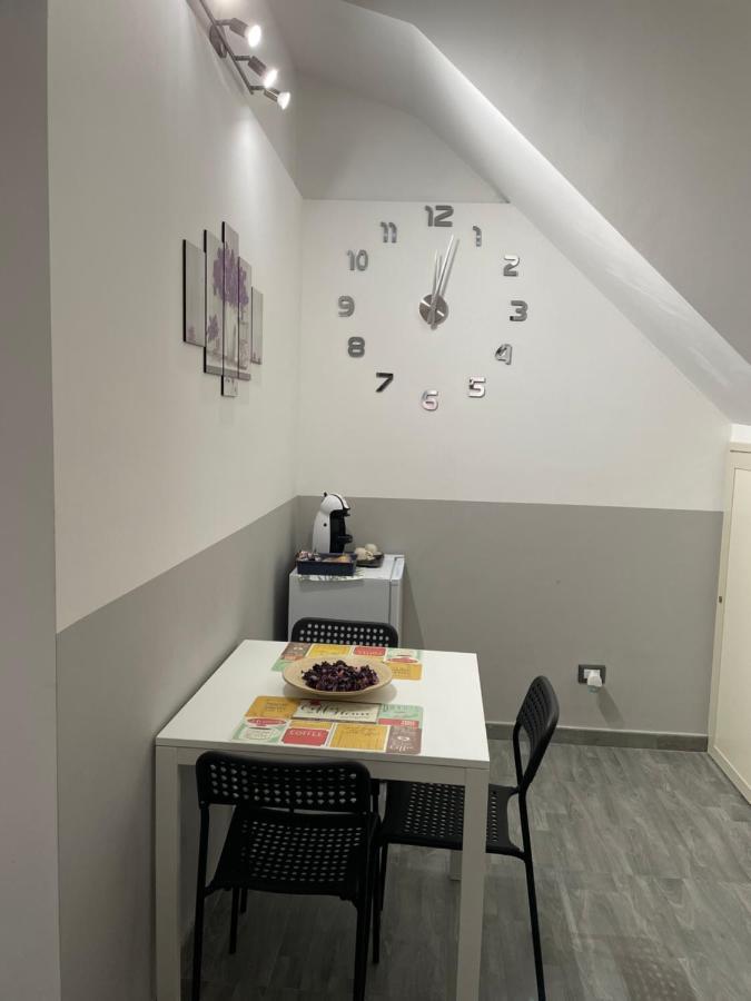 La Casa Di Karola Apartment คาตาเนีย ภายนอก รูปภาพ