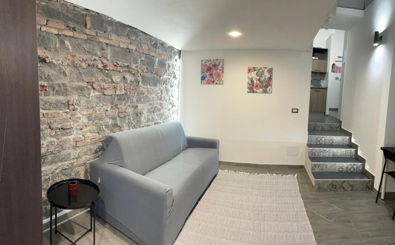 La Casa Di Karola Apartment คาตาเนีย ภายนอก รูปภาพ