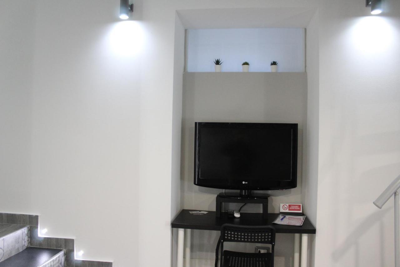 La Casa Di Karola Apartment คาตาเนีย ภายนอก รูปภาพ