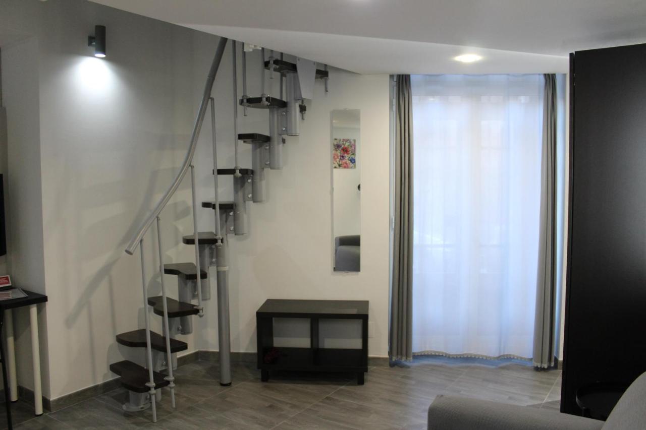 La Casa Di Karola Apartment คาตาเนีย ภายนอก รูปภาพ