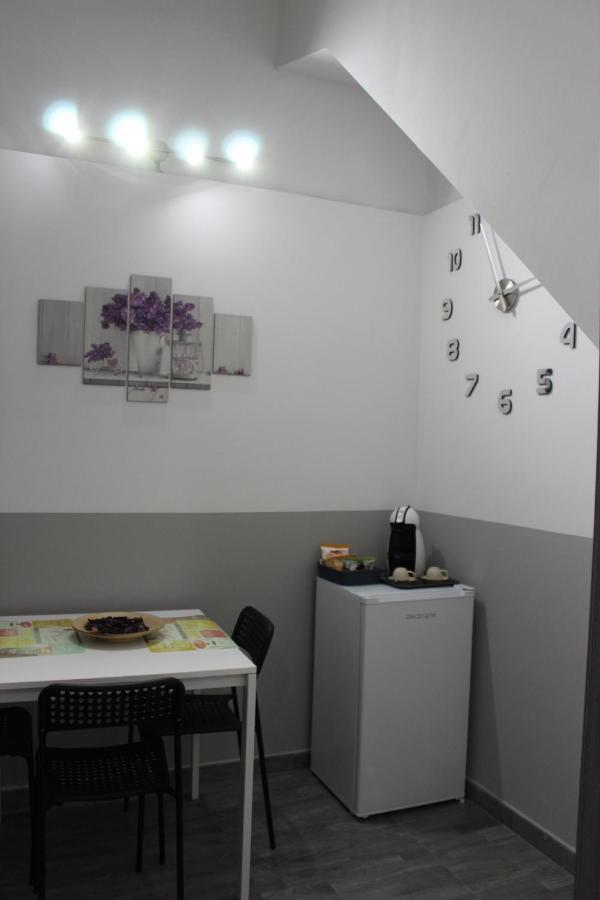 La Casa Di Karola Apartment คาตาเนีย ภายนอก รูปภาพ