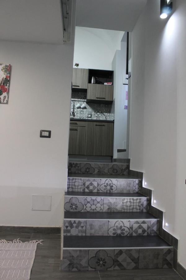 La Casa Di Karola Apartment คาตาเนีย ภายนอก รูปภาพ